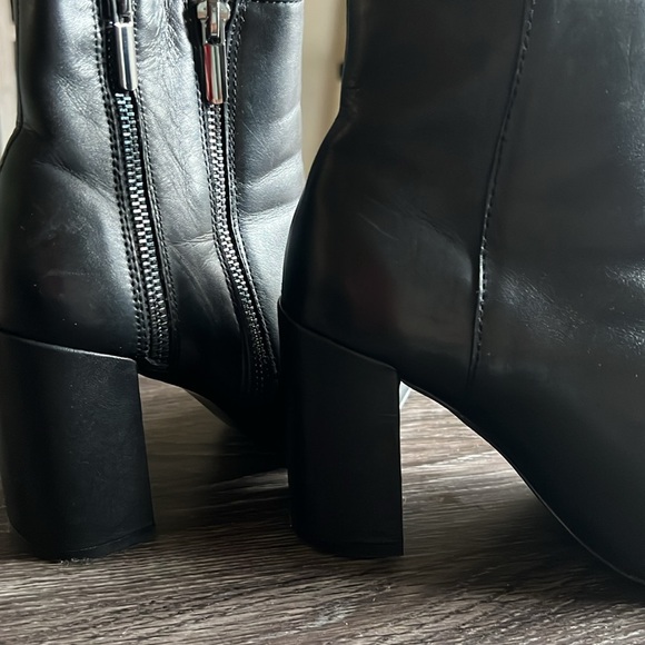 Fergie Black Boots - Picture 6 of 6